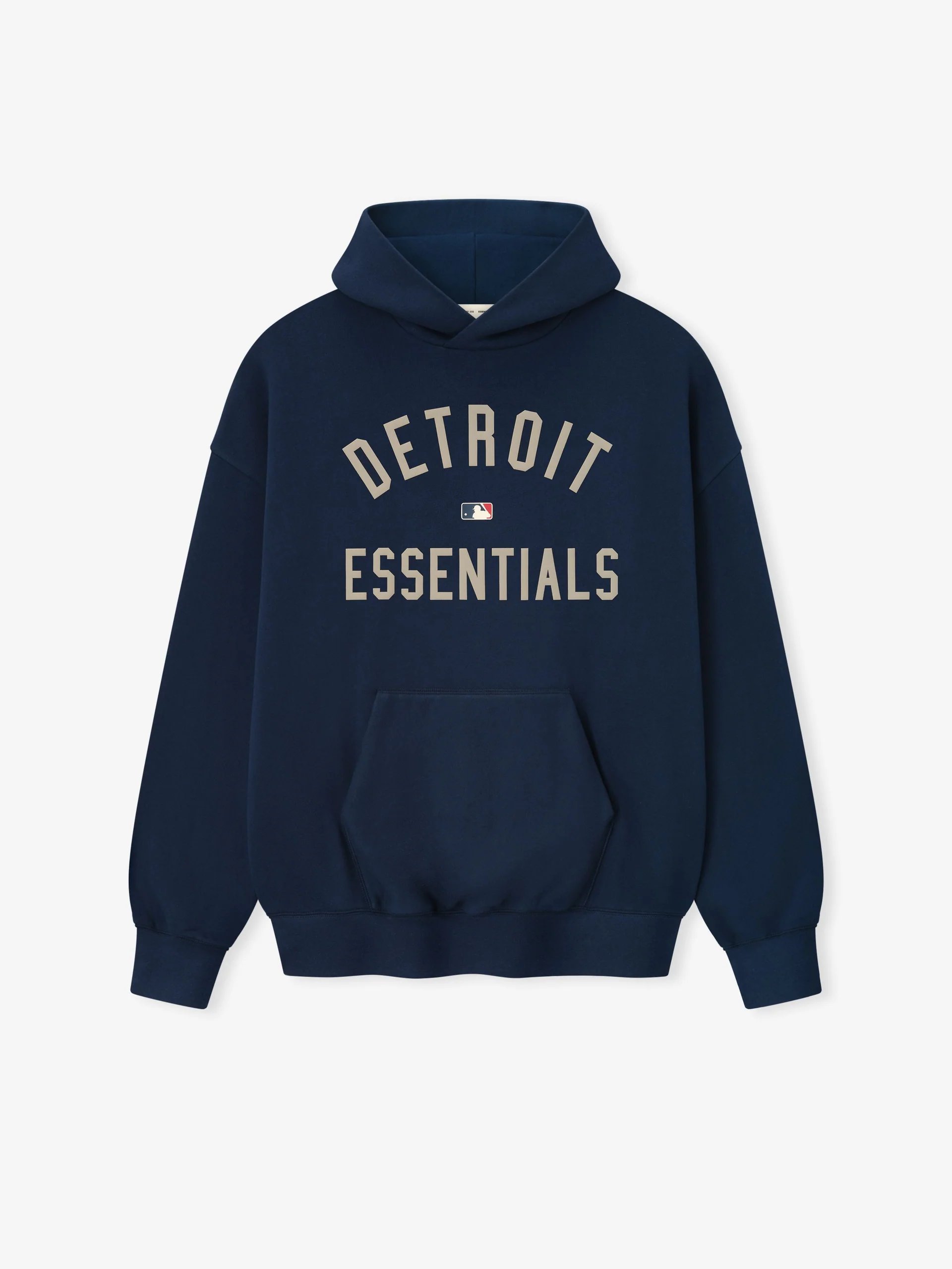 Essentials Hoodie Ireland – Premium Streetwear Guide