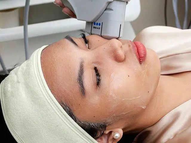 How Does HIFU Treatment Tighten Skin